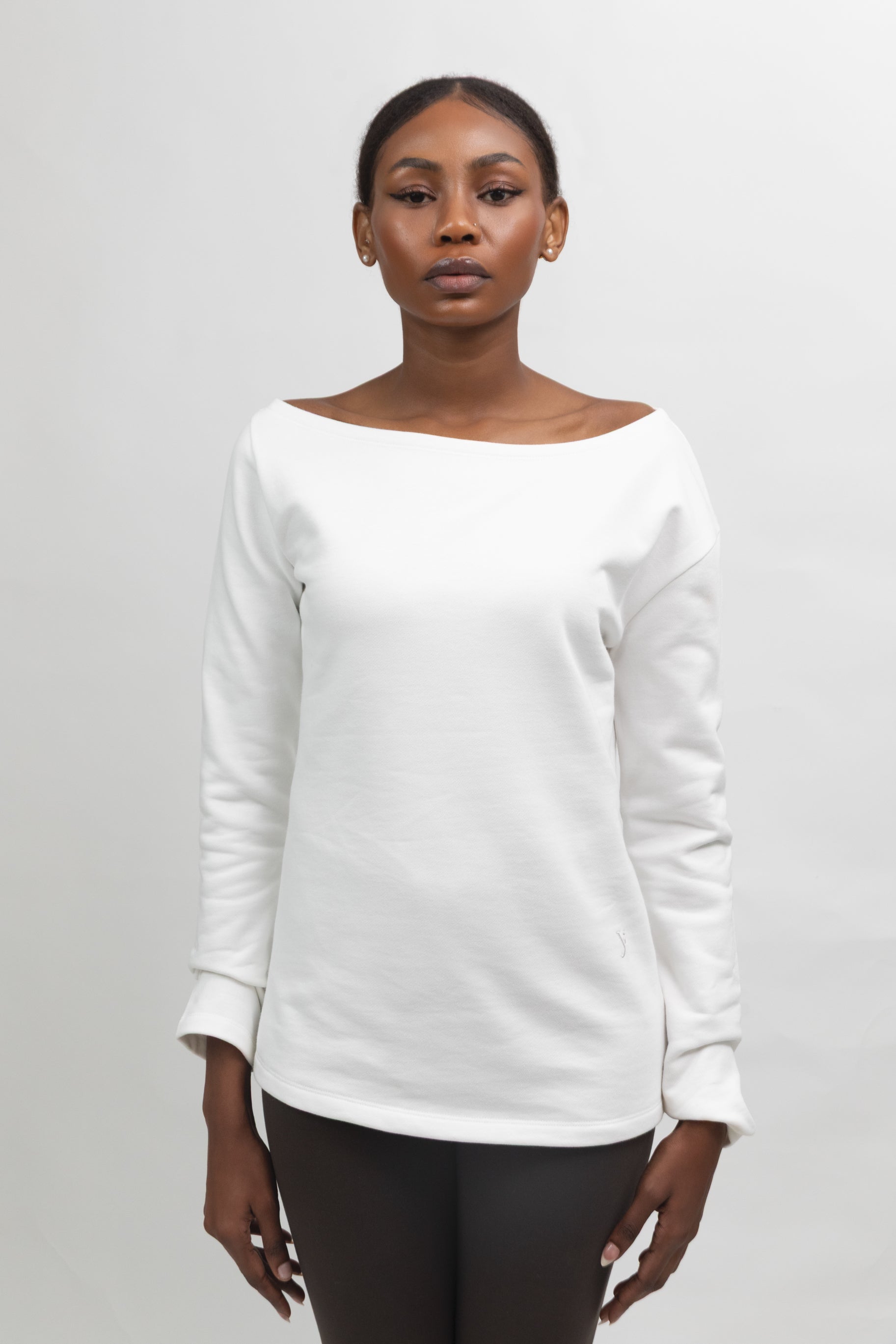 CORE SWEATER
